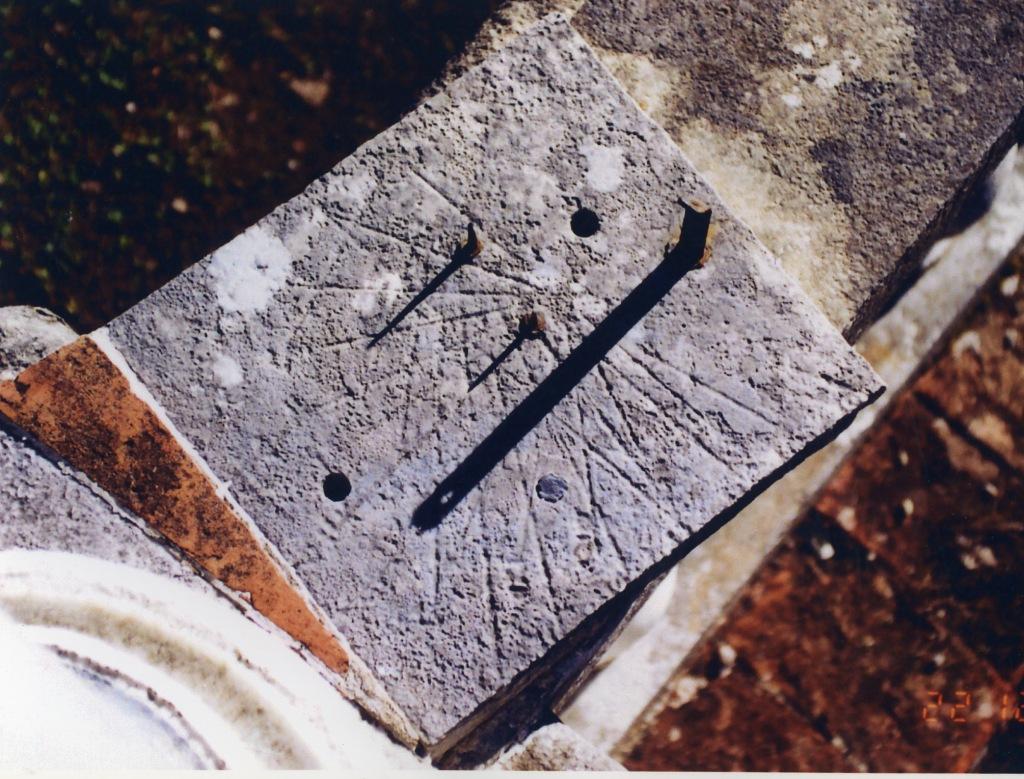 orologio solare - bottega pisana (?), bottega pisana (?), bottega pisana (?) (seconda metà sec. XVIII)