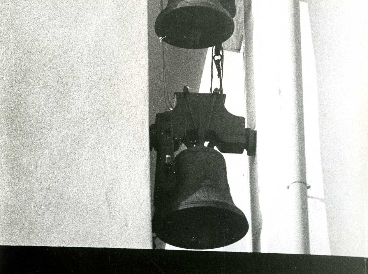 campana da chiesa - bottega italiana (sec. XX)