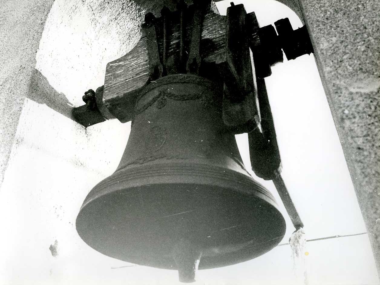 campana da chiesa - bottega toscana (sec. XX)