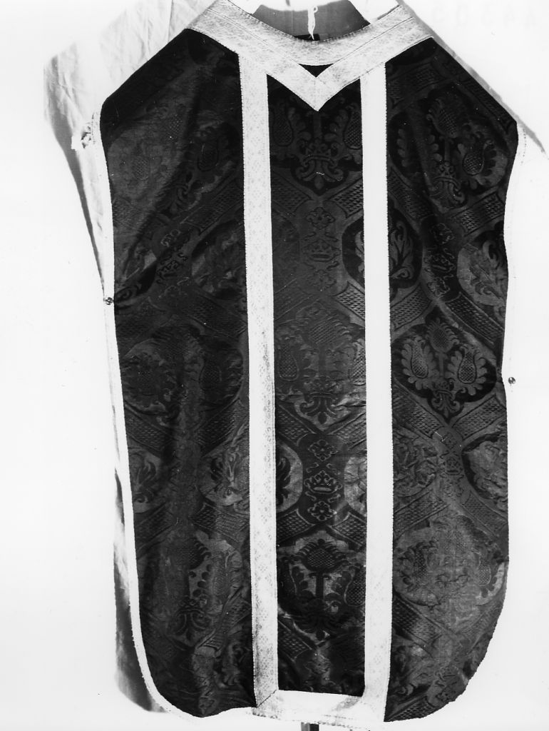 paramento liturgico - in terzo - manifattura toscana (sec. XVII)