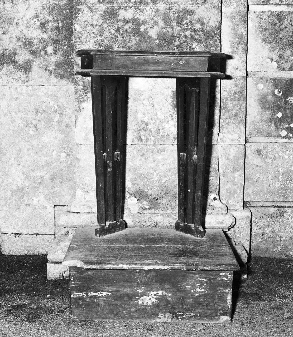 inginocchiatoio, opera isolata - bottega toscana (sec. XIX)