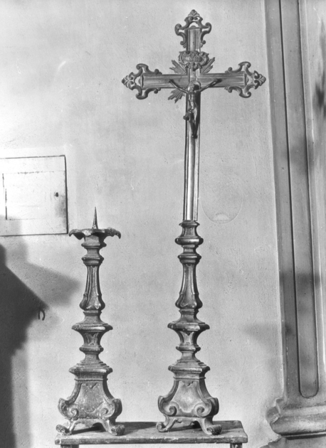 candeliere, serie - bottega toscana (sec. XIII)