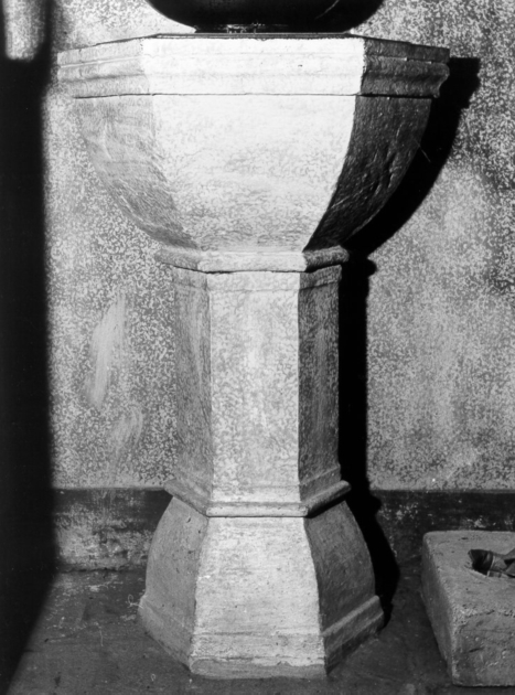 fonte battesimale - ambito toscano (sec. XVI)