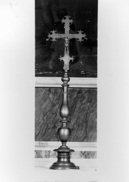 croce d'altare - bottega toscana (inizio sec. XX)