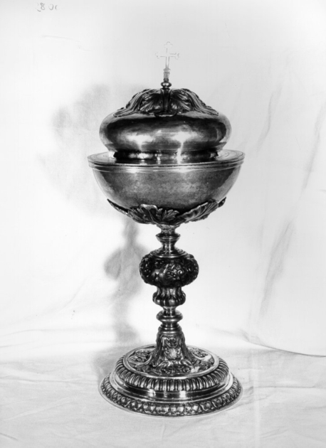 pisside - bottega toscana (seconda metà sec. XVIII)