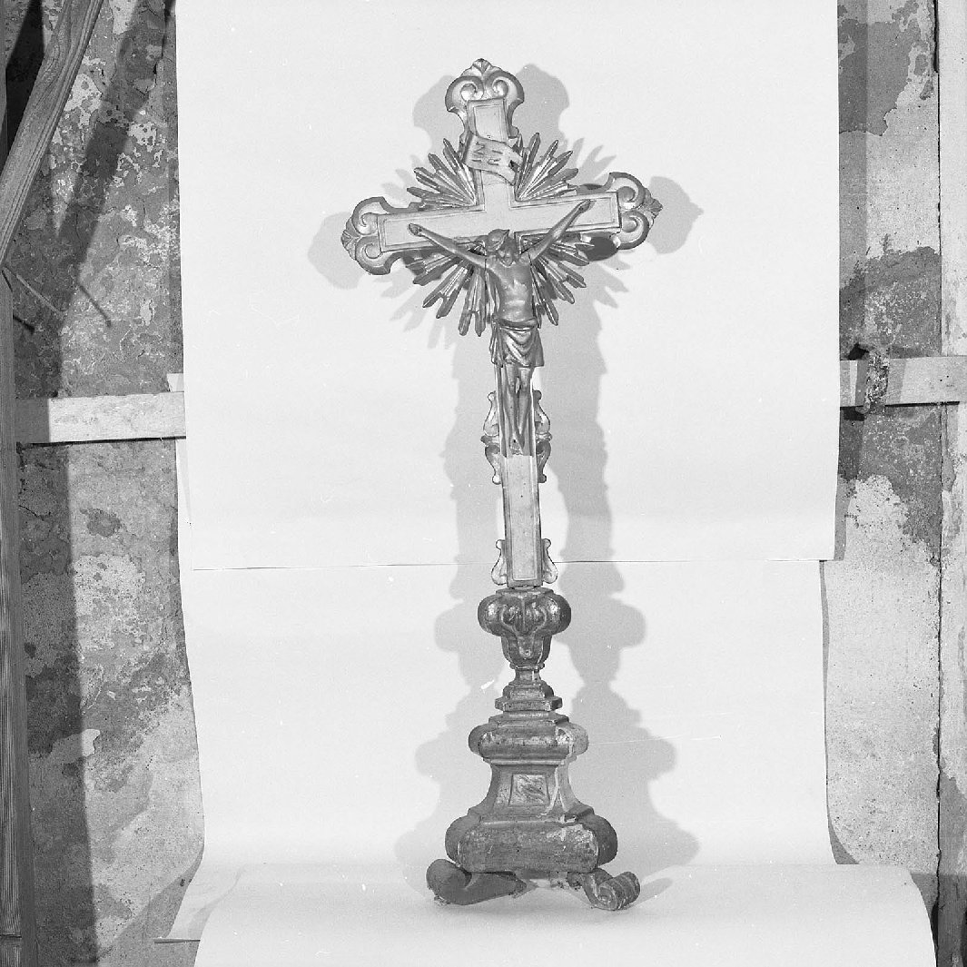 croce processionale, opera isolata - bottega toscana (fine/inizio secc. XVIII/ XIX)
