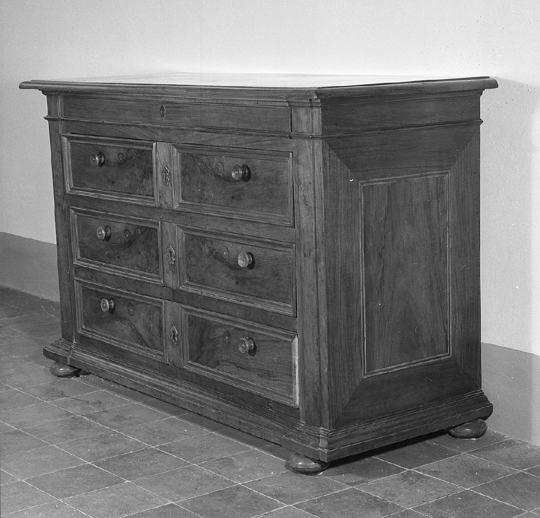 cassettone, opera isolata - bottega toscana (sec. XIX)