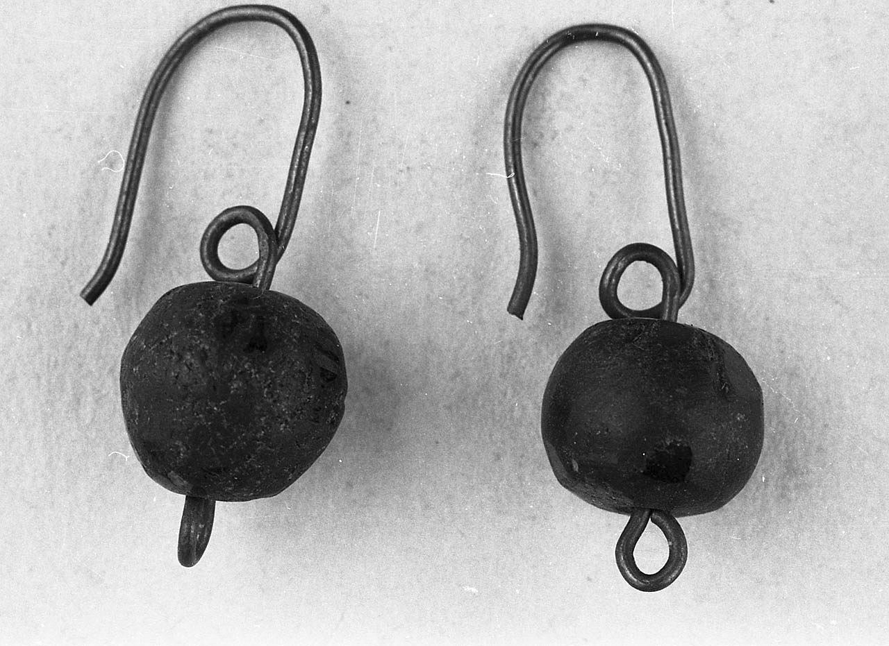 orecchino - a pendente, paio - bottega italiana (sec. XIX)