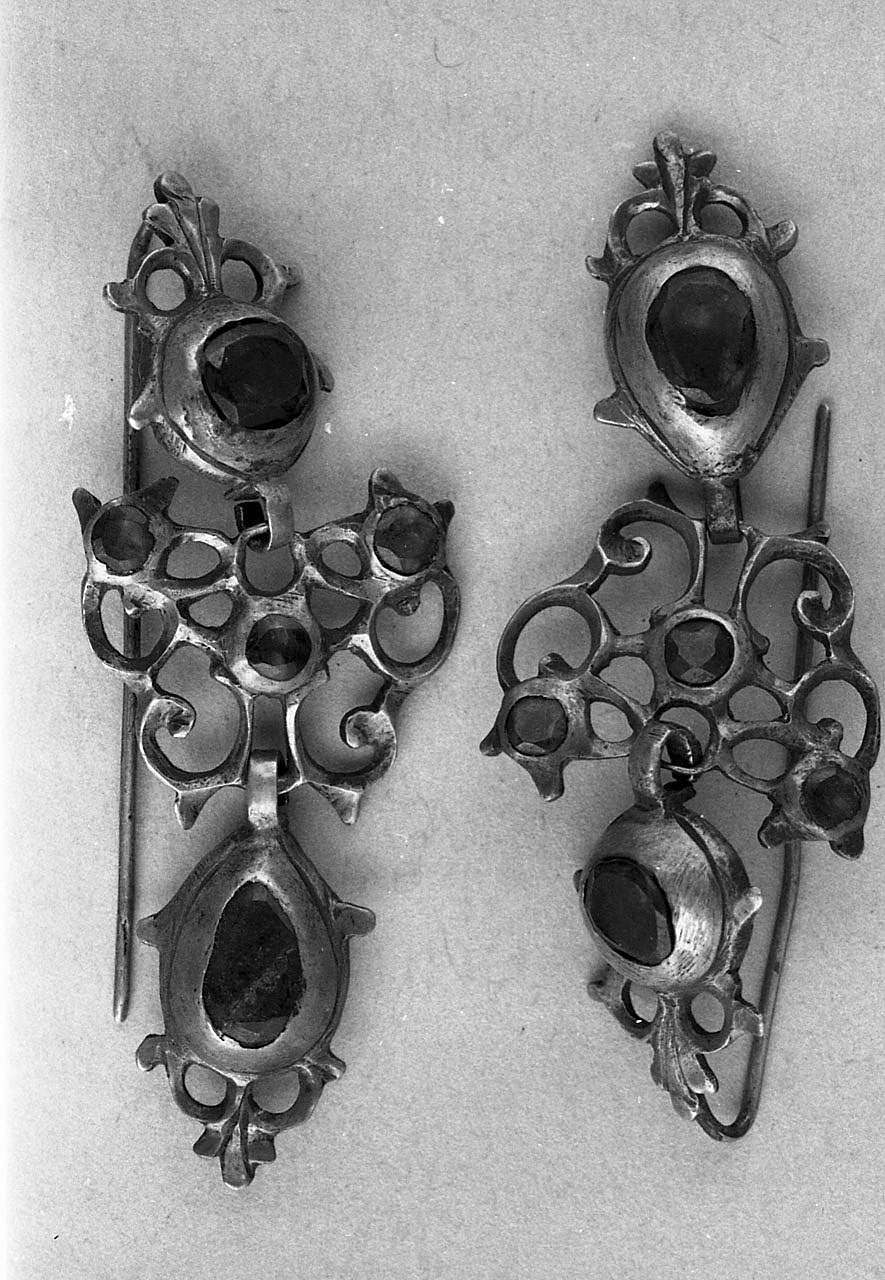 orecchino - a pendente, paio - bottega italiana (fine/inizio secc. XVIII/ XIX)