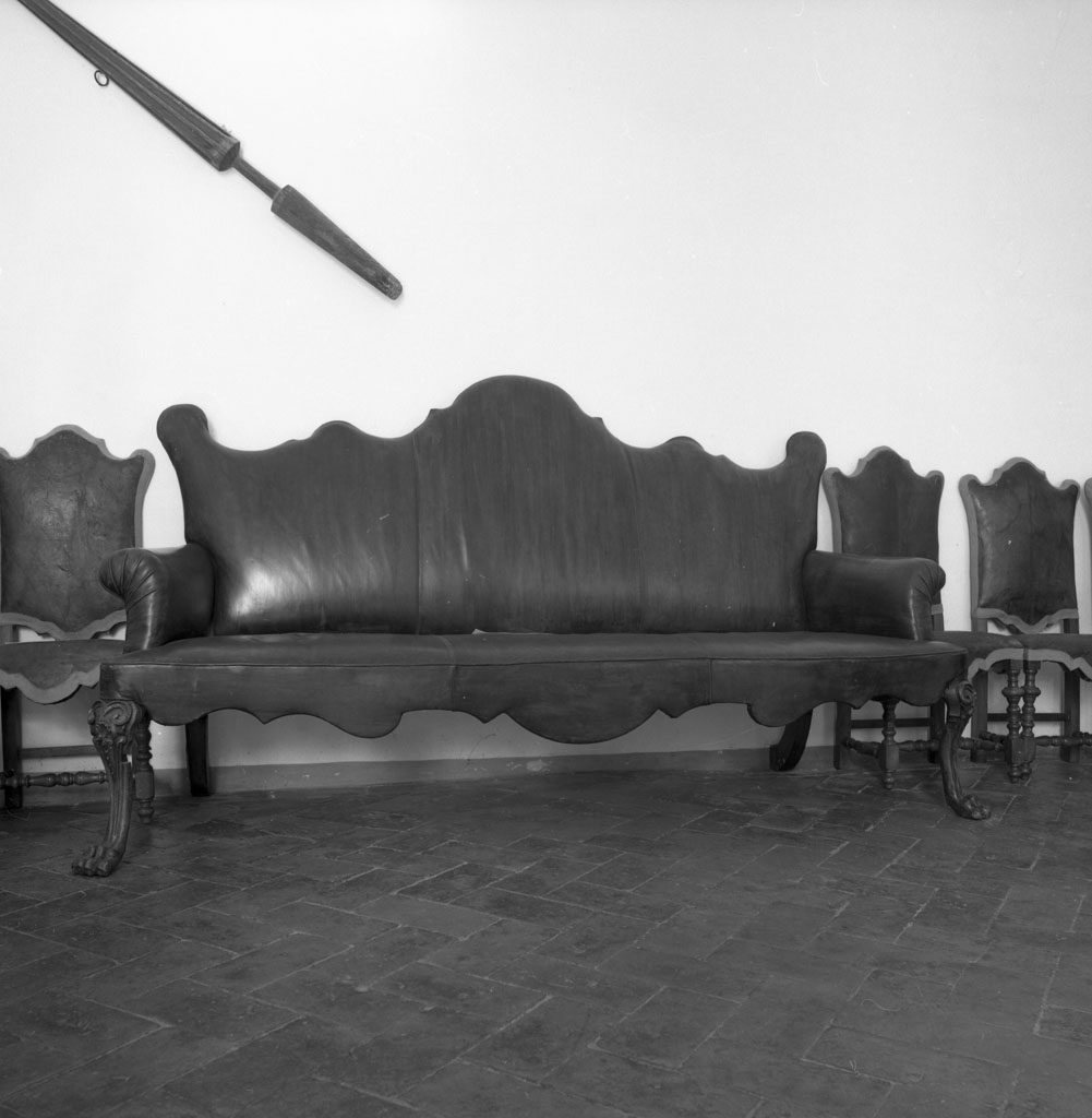 divano, opera isolata - bottega piemontese (metà sec. XVIII)