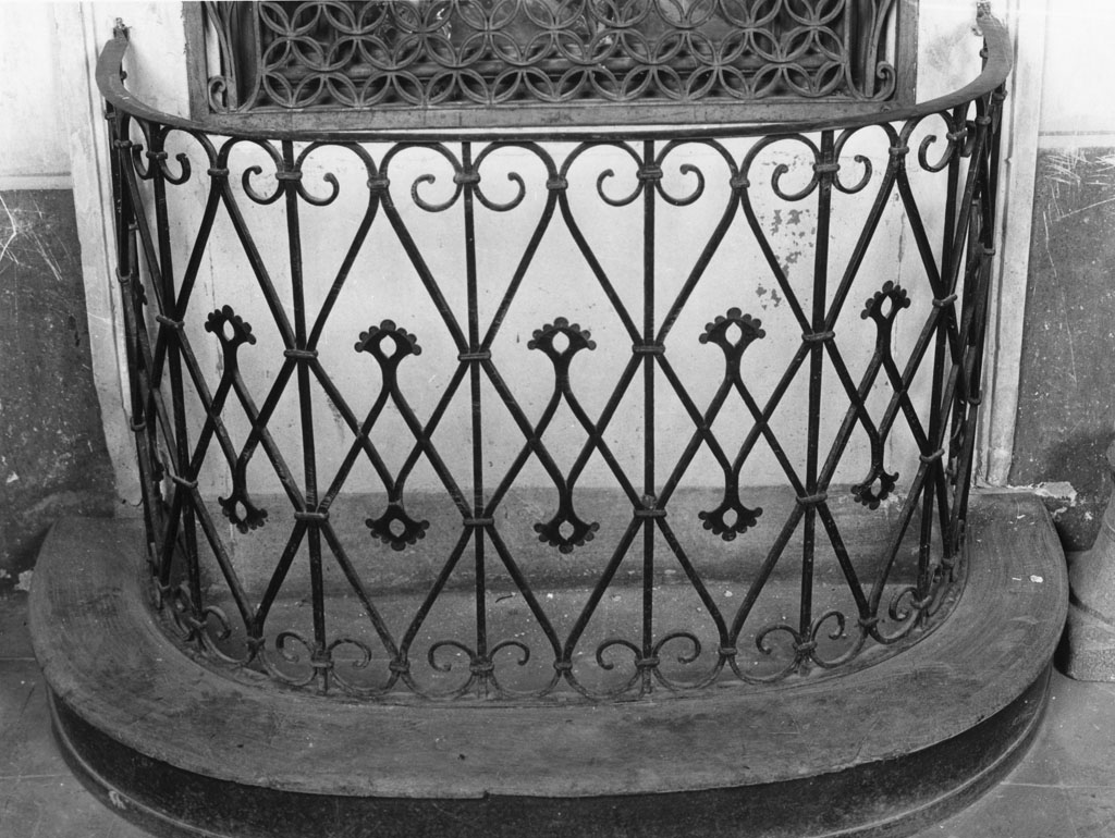 balaustrata di cappella, opera isolata - bottega toscana (fine/inizio secc. XIX/ XX)