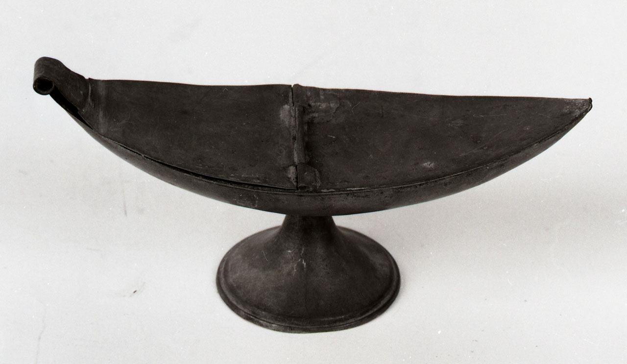 navicella portaincenso - a doppia valva - bottega toscana (sec. XIV)