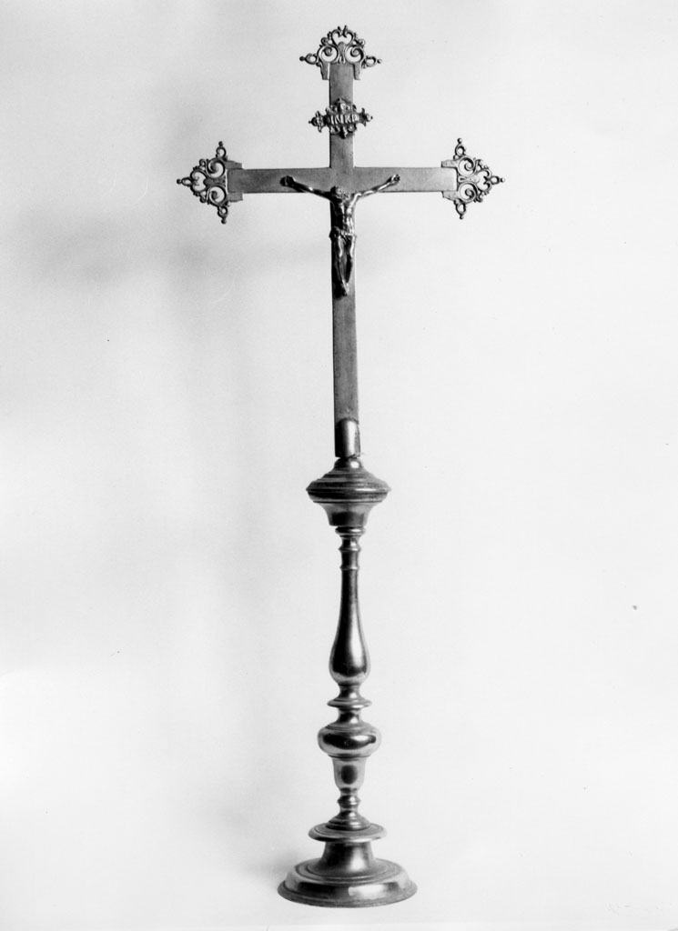 Cristo crocifisso (croce d'altare) - bottega toscana (inizio sec. XX)