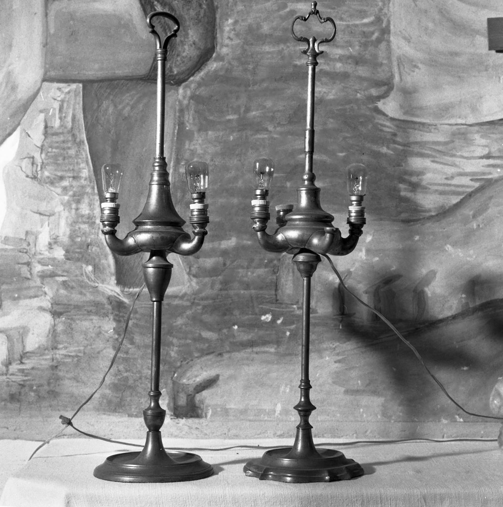 lucerna, coppia - bottega italiana (sec. XIX)