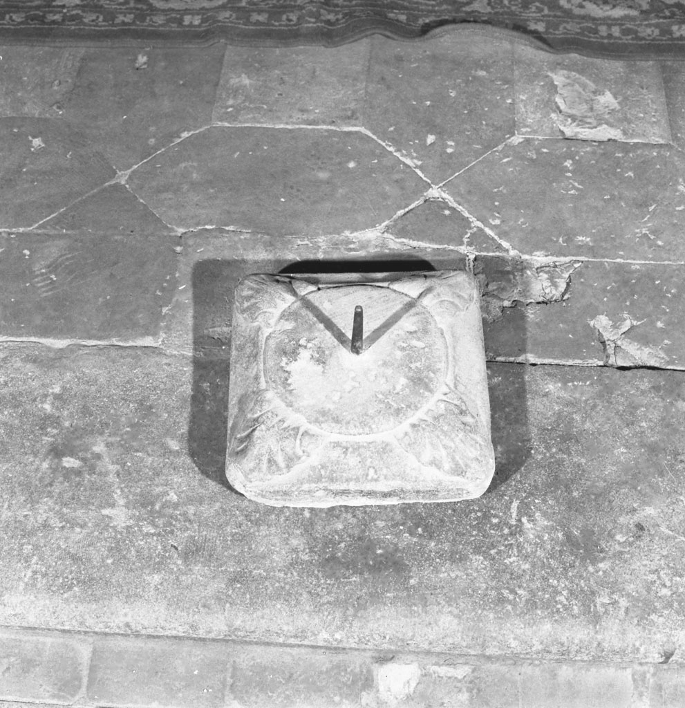 base - bottega toscana (sec. XVI)