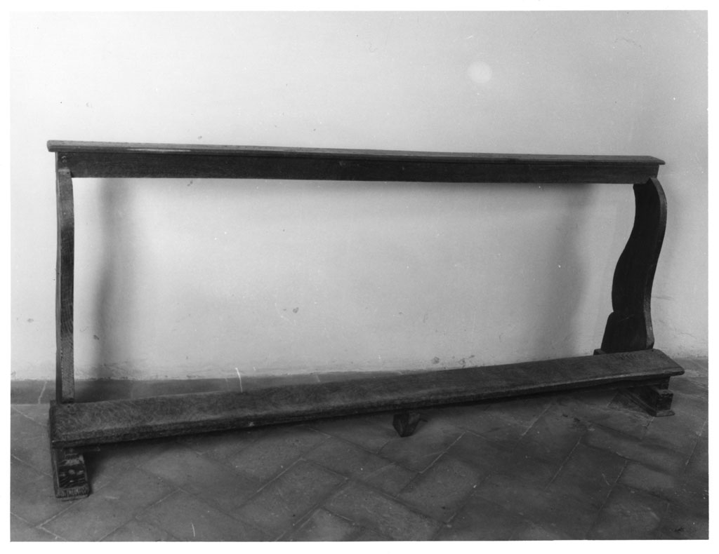 inginocchiatoio - a montanti sagomati, serie - bottega toscana (sec. XVIII)