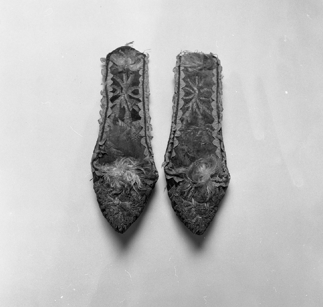 scarpetta, coppia - produzione orientale (sec. XVIII)