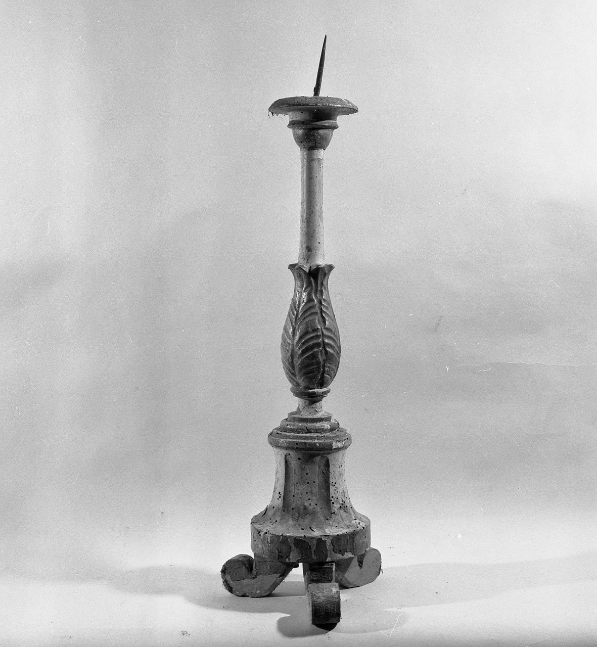 candeliere, serie - bottega toscana (fine sec. XIX)