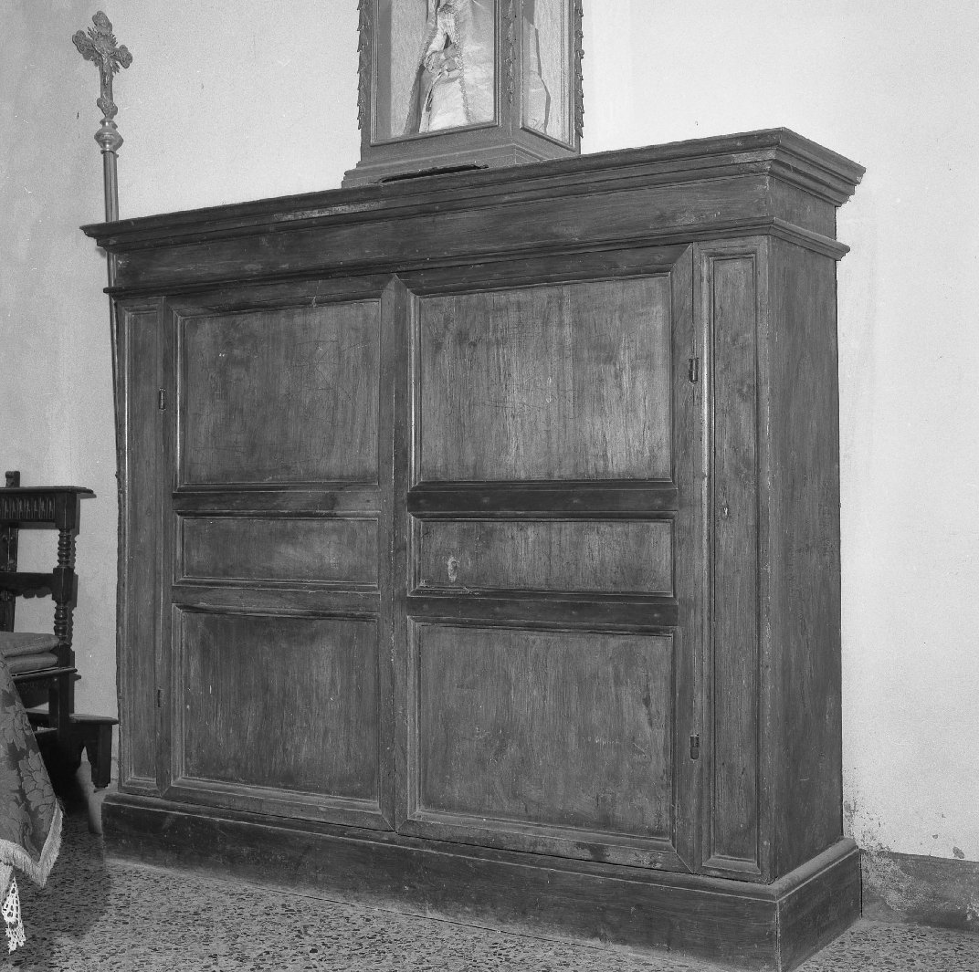 armadio - bottega toscana (fine/inizio secc. XVI/ XVII)