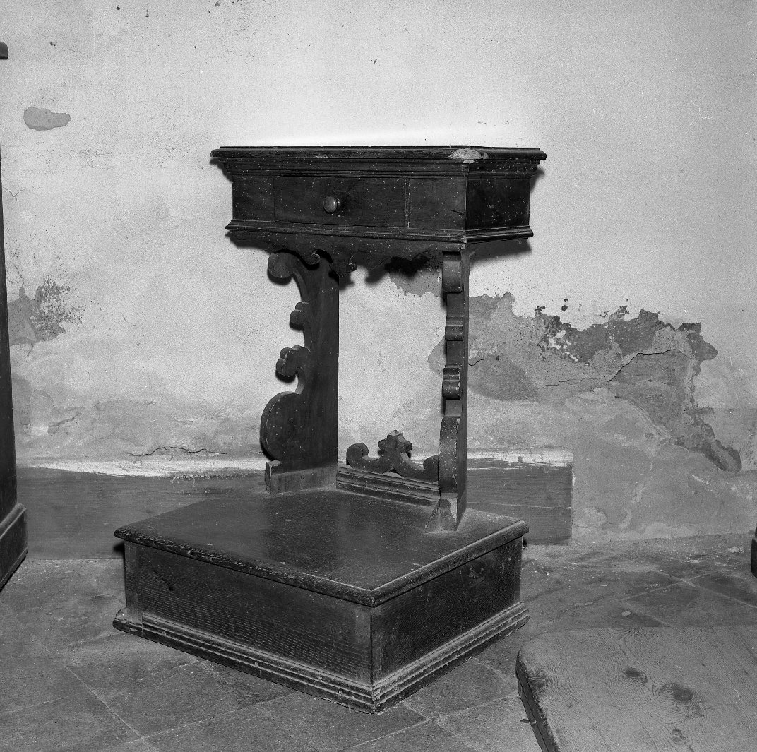 inginocchiatoio - bottega toscana (fine sec. XVIII)