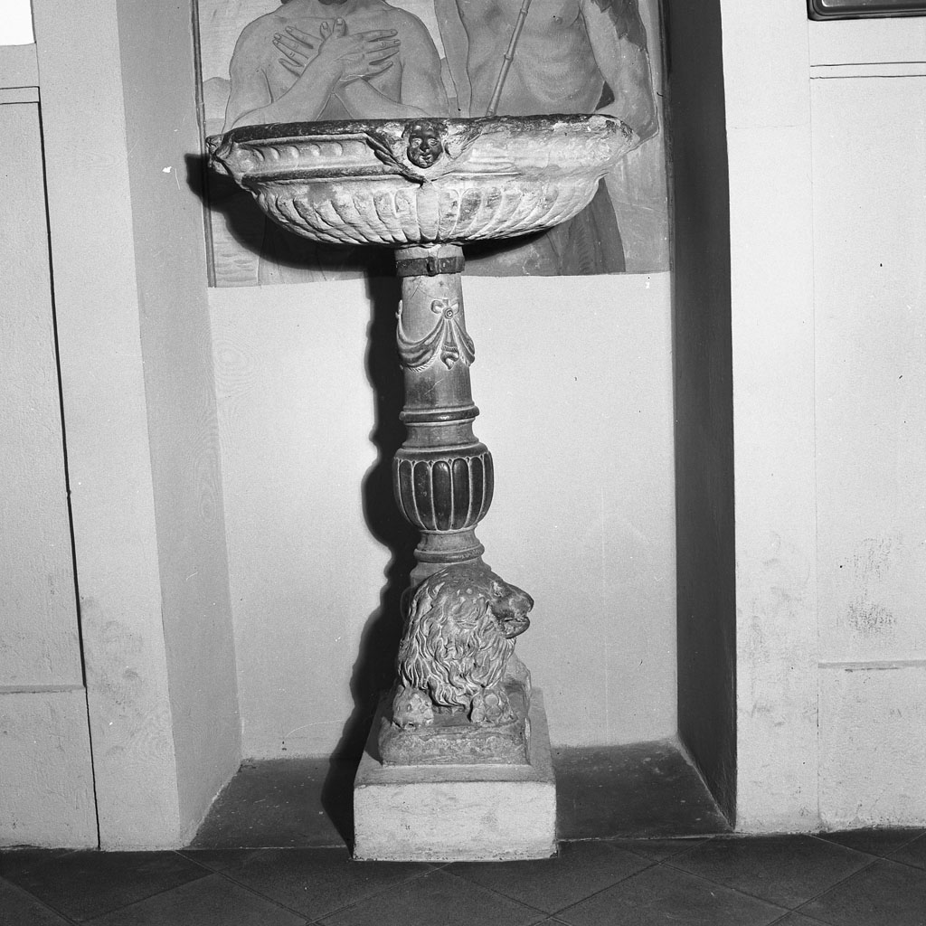 acquasantiera - a fusto - bottega toscana (fine/inizio secc. XVIII/ XIX)