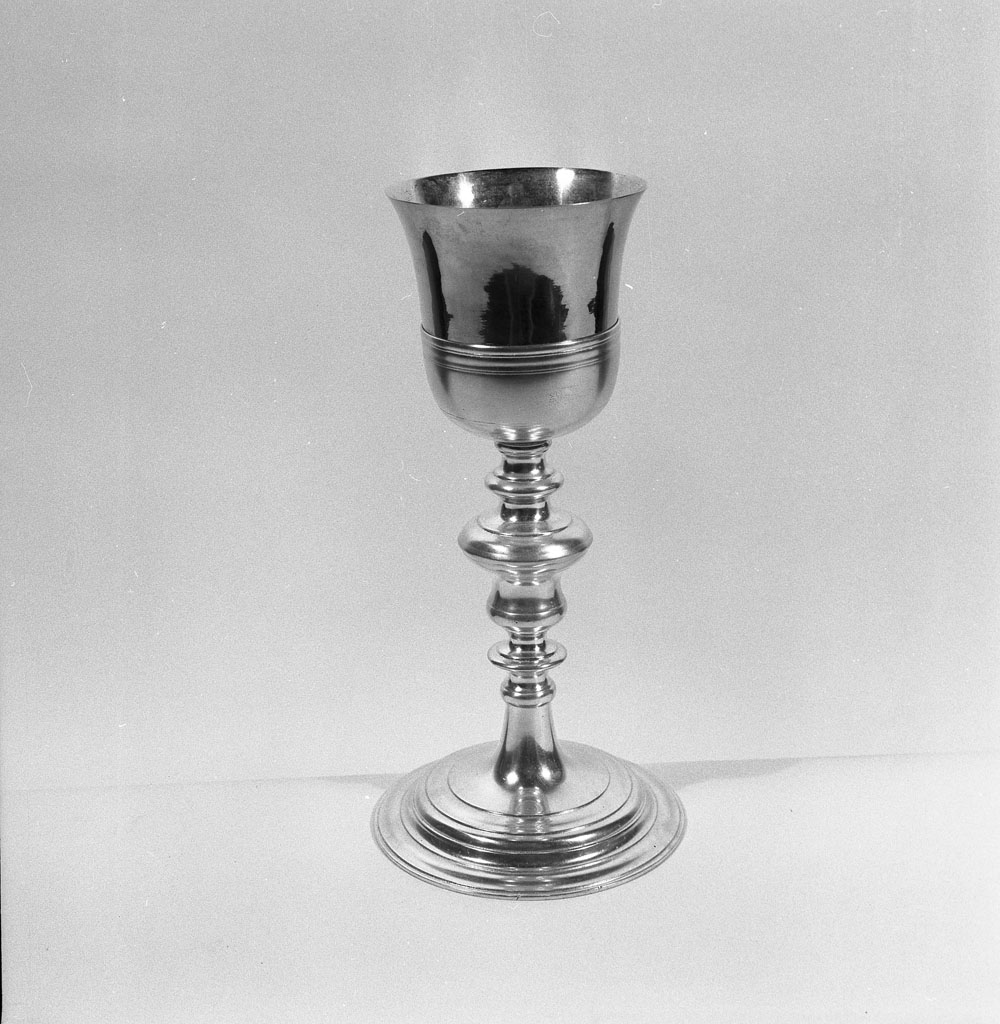 calice - bottega Italia centrale (seconda metà sec. XIX)