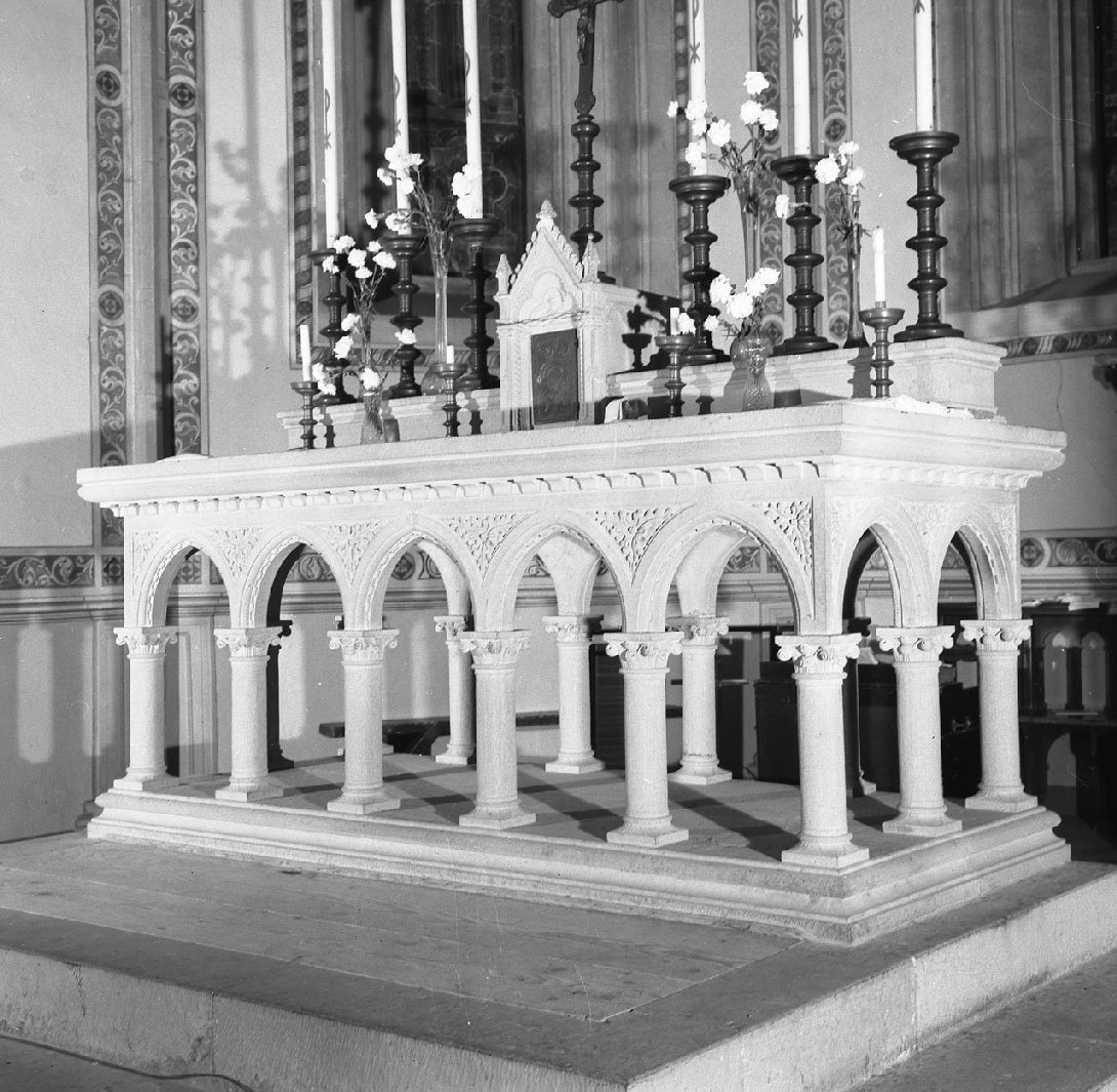 altare maggiore - bottega toscana (sec. XX)