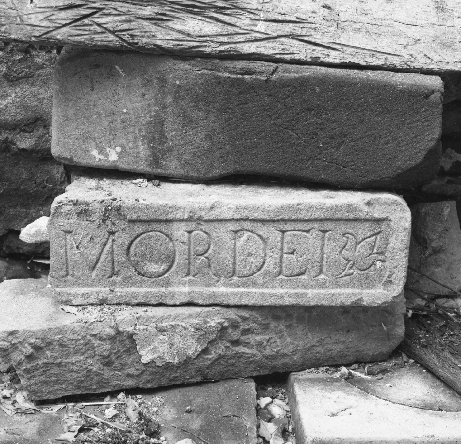 lapide - bottega toscana (seconda metà sec. XV)