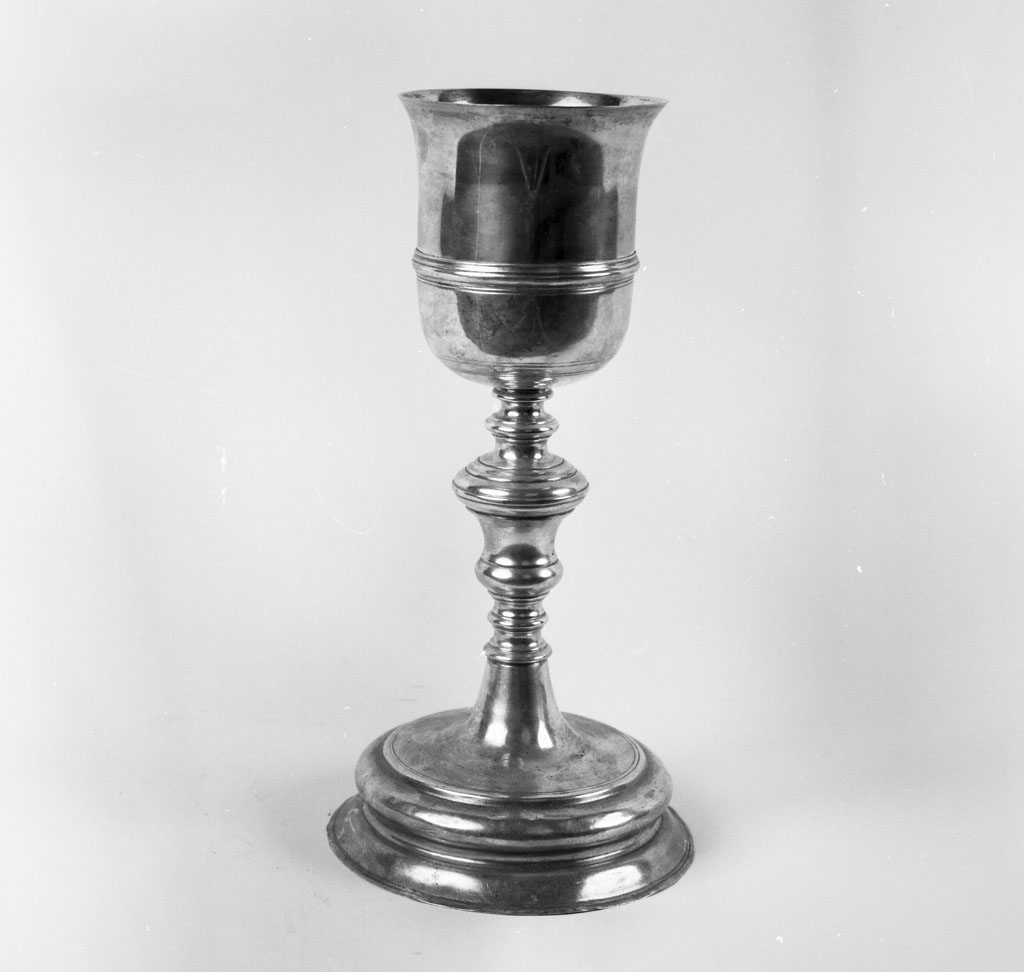 calice - bottega toscana (prima metà sec. XX)