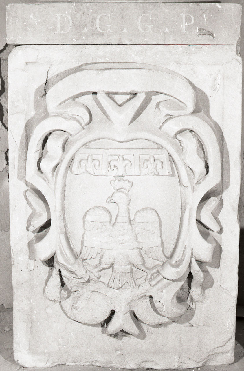 stemma gentilizio della famiglia Lambardi (scultura, opera isolata) - bottega toscana (prima metà sec. XVII)
