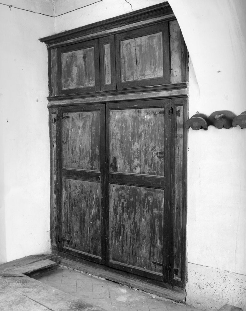 armadio - a muro - bottega toscana (metà sec. XVIII)