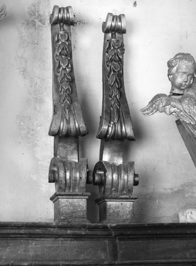 pilastrino paraspigoli, elemento d'insieme - bottega toscana (metà sec. XVII)