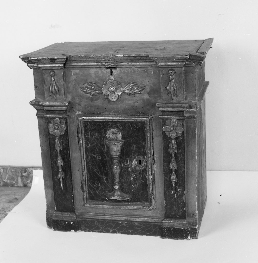 tabernacolo - a frontale architettonico - bottega toscana (fine sec. XVIII)