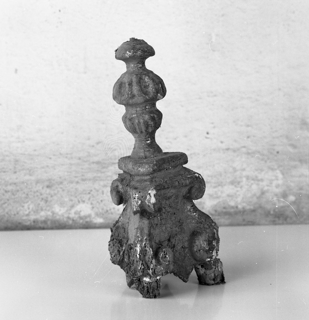 candeliere d'altare - bottega tosco-umbra (inizio sec. XVII)