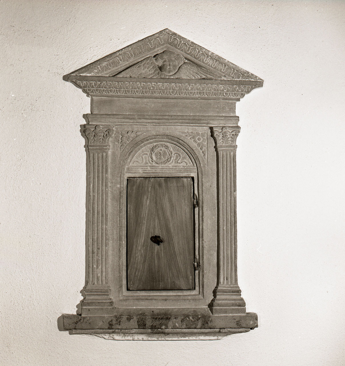 tabernacolo murale - bottega toscana (ultimo quarto sec. XV)