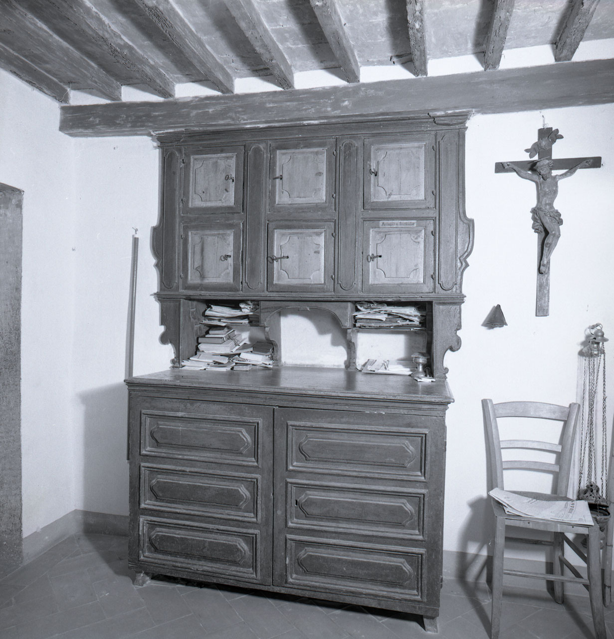 mobile da sacrestia - bottega Italia centrale (sec. XVII, sec. XVIII)