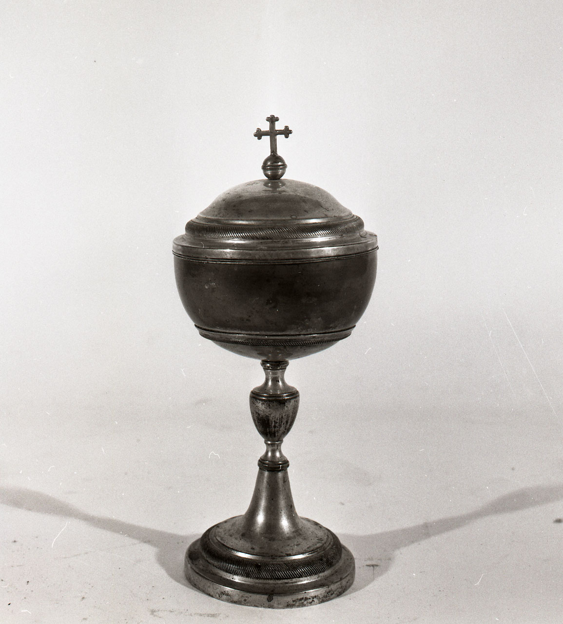 pisside - bottega toscana (fine/inizio secc. XIX/ XX)