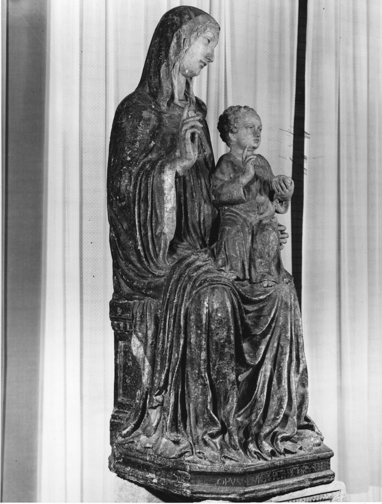 Madonna con Bambino (statua) di Lorenzo di Pietro detto Vecchietta (sec. XV)