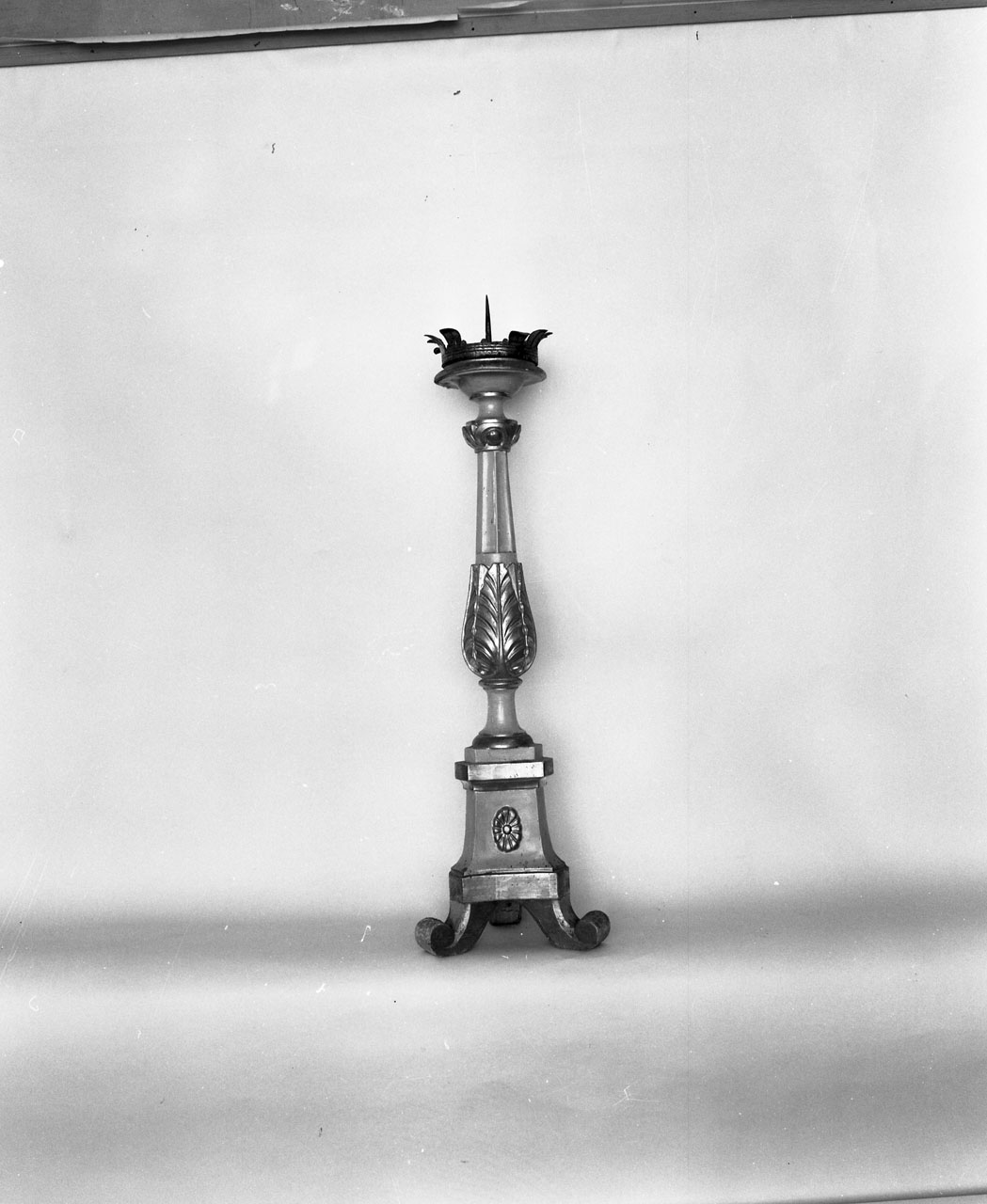 candelabro, serie - bottega toscana (seconda metà sec. XIX)