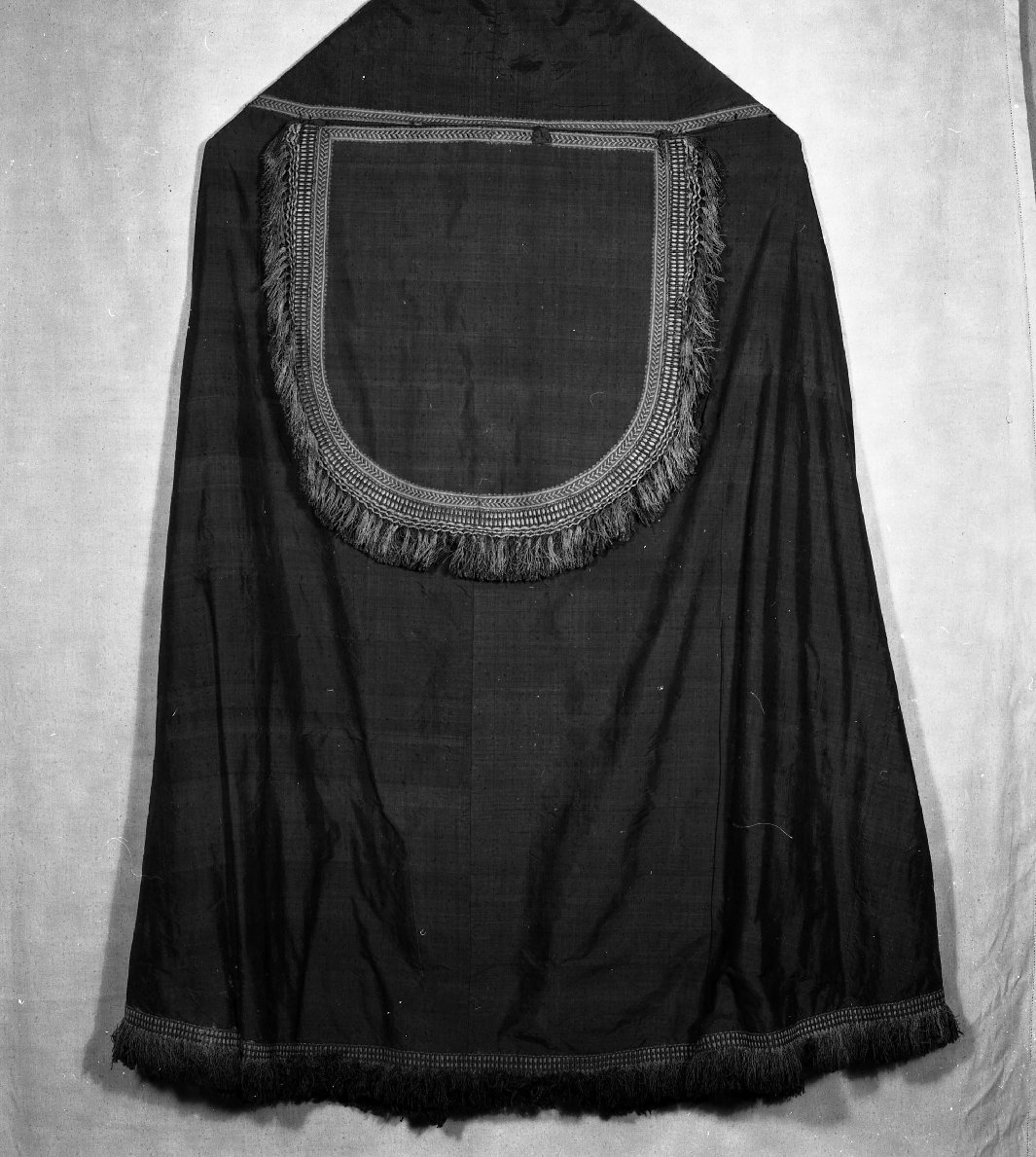 piviale, opera isolata - manifattura toscana (metà sec. XIX)