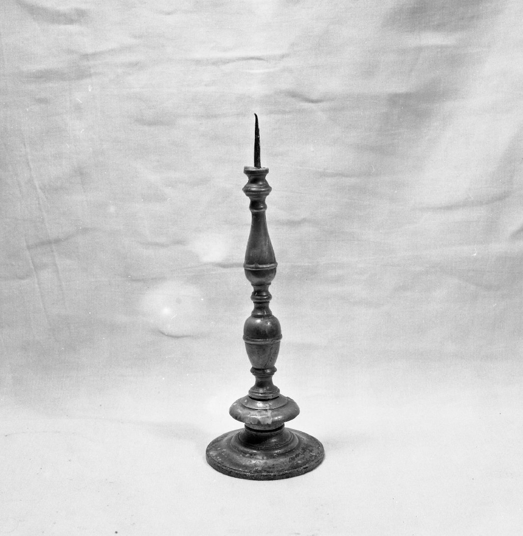 candeliere d'altare, opera isolata - bottega toscana (sec. XVIII)