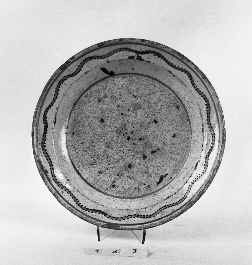 piatto fondo, opera isolata - bottega Italia centrale (sec. XIX)