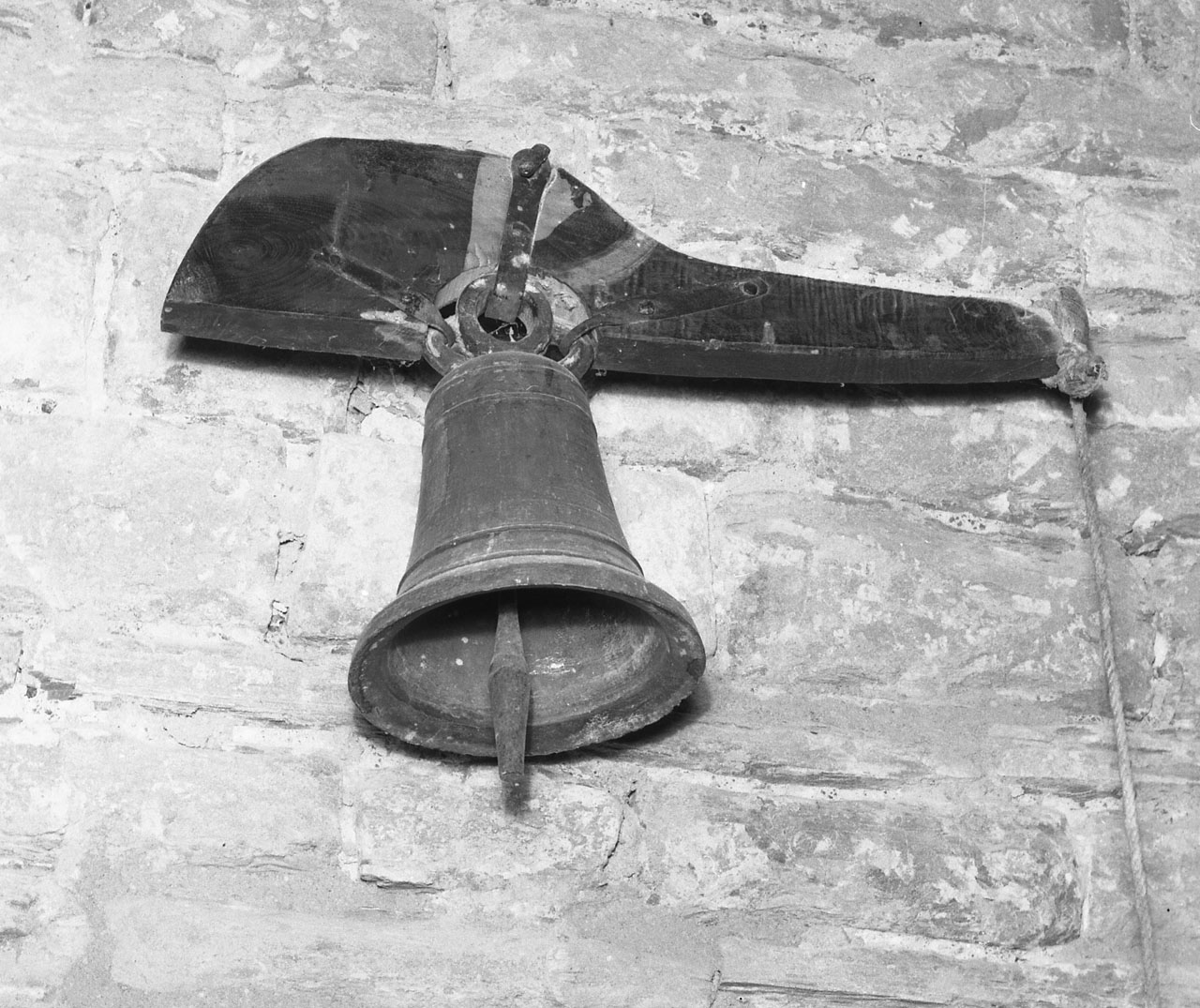 campanella di sacrestia - bottega toscana (sec. XVII)