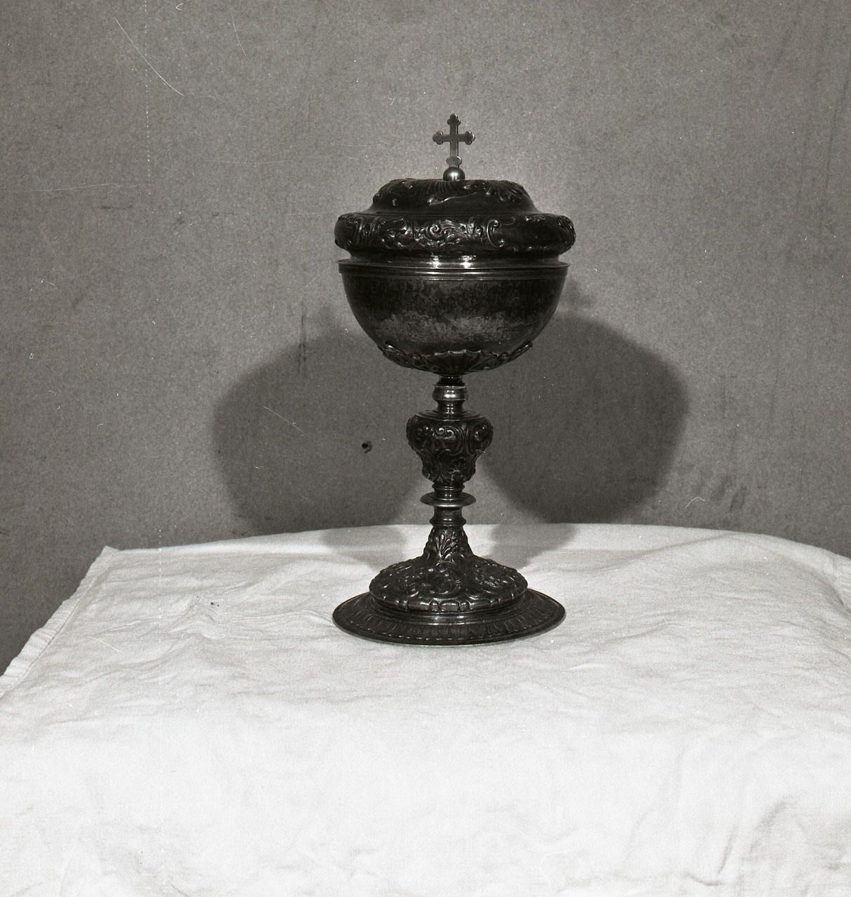 pisside - manifattura toscana (secc. XIX/ XX)