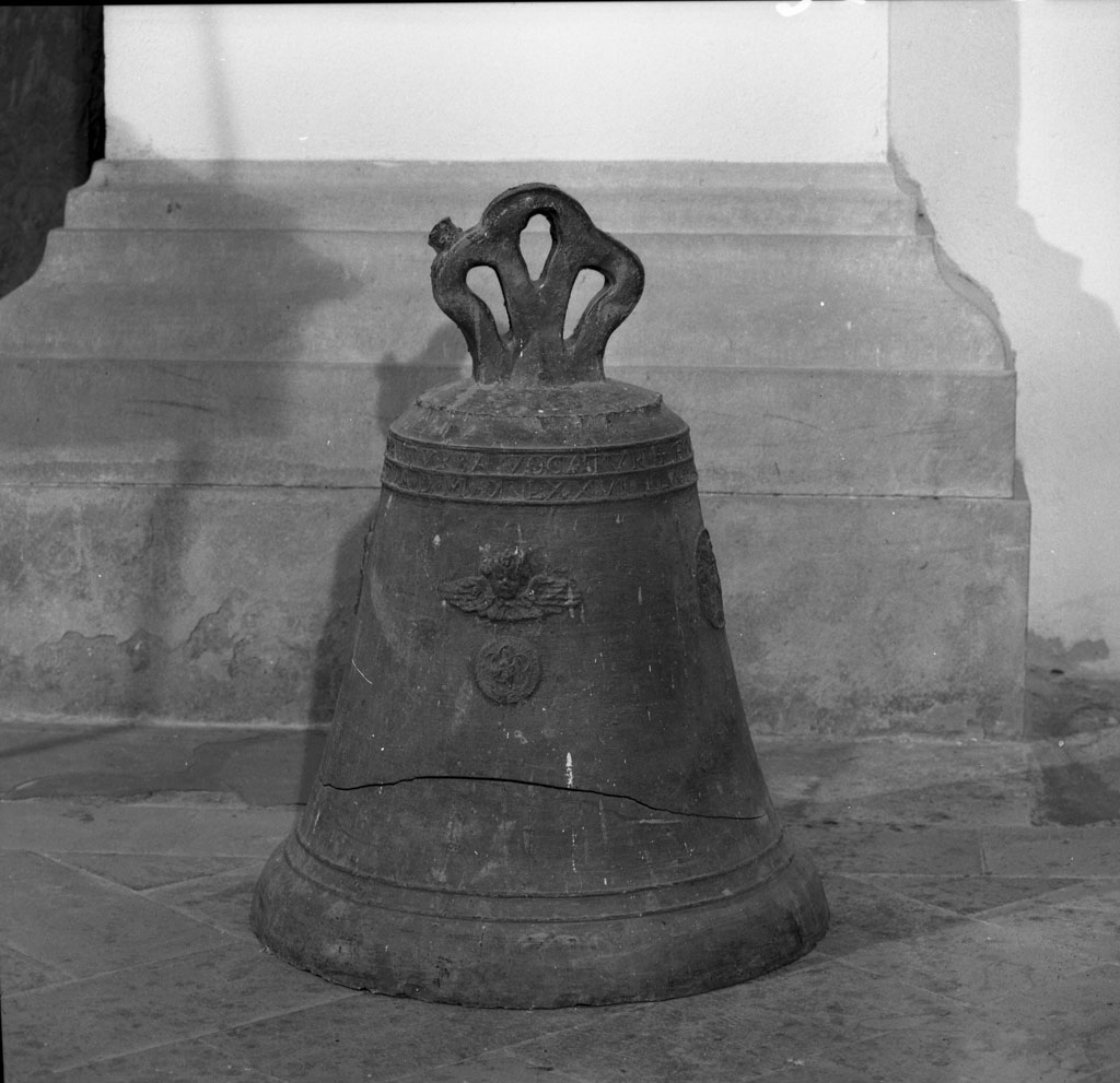 campana - bottega toscana (sec. XVI)