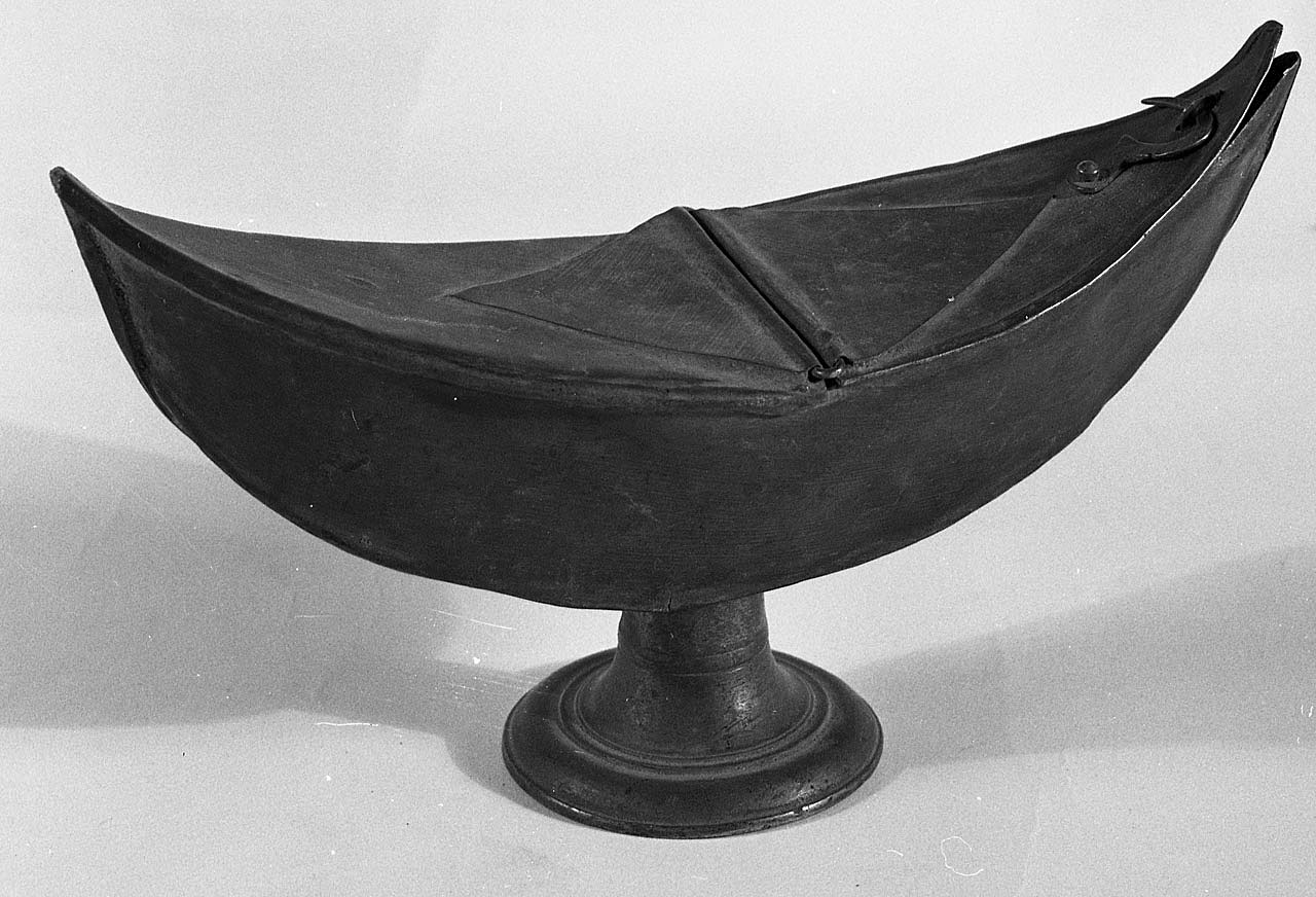 navicella portaincenso - a doppia valva - bottega toscana (sec. XIX)