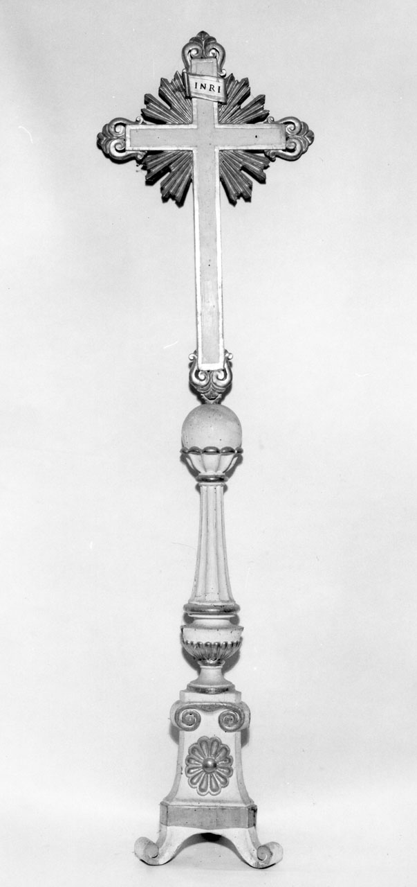 croce d'altare, opera isolata - bottega toscana (prima metà sec. XIX)