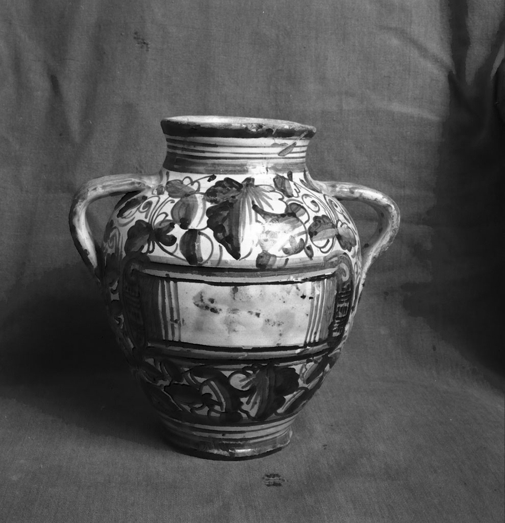 vaso - bottega italiana (sec. XVIII)