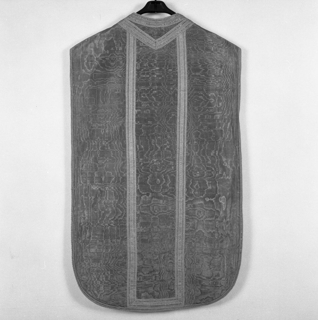 paramento liturgico - bottega italiana (prima metà sec. XVIII)