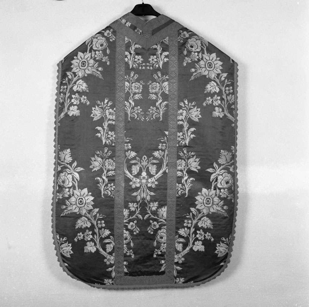 paramento liturgico - manifattura italiana (prima metà sec. XIX)